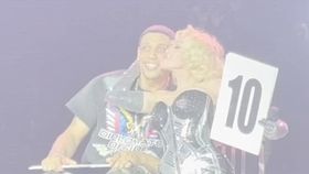 VIDEO Madonna are un iubit cu 38 de ani mai tânăr decât ea. Artista nu își scunde relația